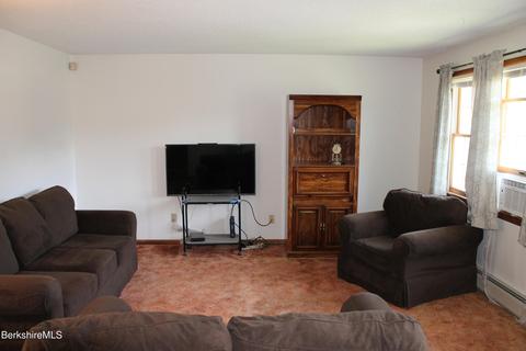 67 Howe Rd, Pittsfield, MA 01201 photo 17