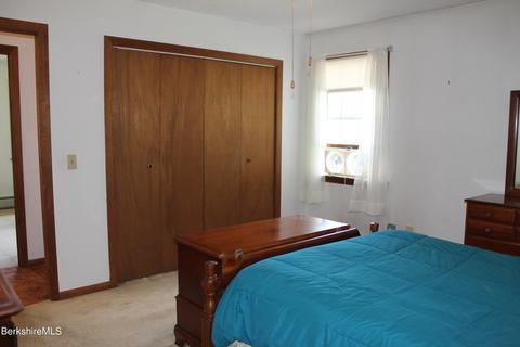 67 Howe Rd, Pittsfield, MA 01201 photo 20