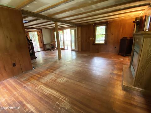 260 Stockbridge Rd, Lee, MA 01238 photo 12
