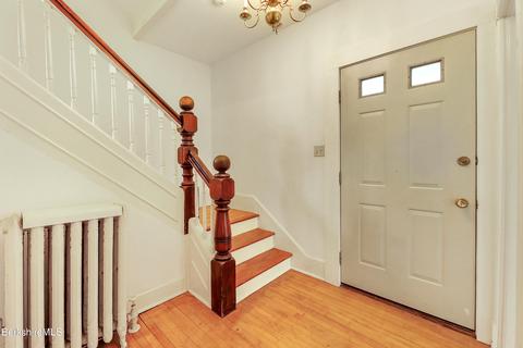 30 S Prospect St, Lee, MA 01238 photo 4