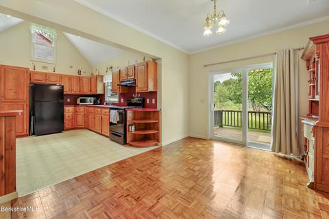 30 S Prospect St, Lee, MA 01238 photo 9