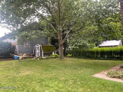 57 Maple St, Williamstown, MA 01267 photo 28