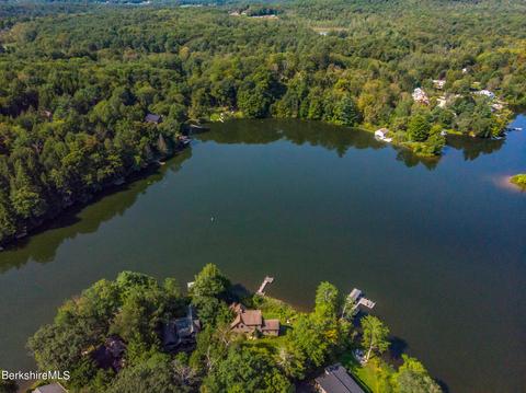 18 Point Rd, Monterey, MA 01245 photo 3