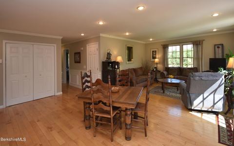1540 E Windsor Rd, Windsor, MA 01270 photo 10