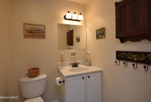 1540 E Windsor Rd, Windsor, MA 01270 photo 20