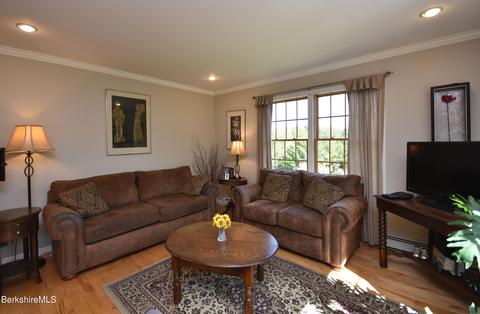 1540 E Windsor Rd, Windsor, MA 01270 photo 12