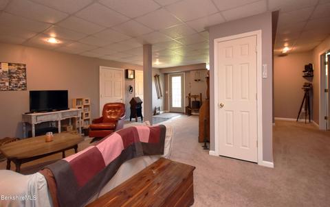 1540 E Windsor Rd, Windsor, MA 01270 photo 31