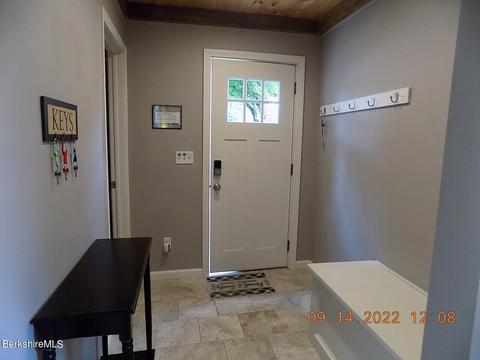 14 Elm St, Lenox, MA 01240 photo 30