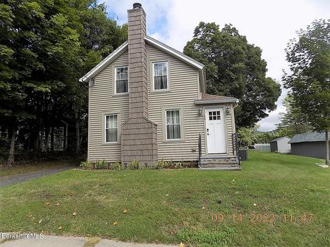 14 Elm St, Lenox, MA 01240 photo 35