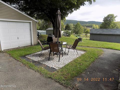 14 Elm St, Lenox, MA 01240 photo 31