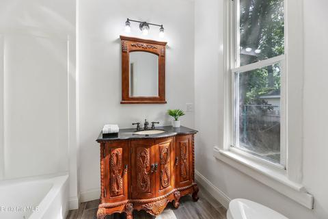 75 Appleton Ave, Pittsfield, MA 01201 photo 13