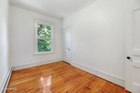 75 Appleton Ave, Pittsfield, MA 01201 photo 30