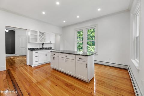 75 Appleton Ave, Pittsfield, MA 01201 photo 19