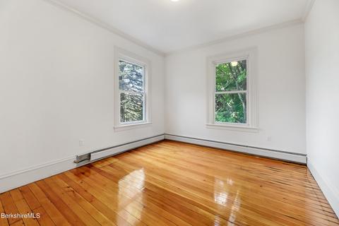 75 Appleton Ave, Pittsfield, MA 01201 photo 25