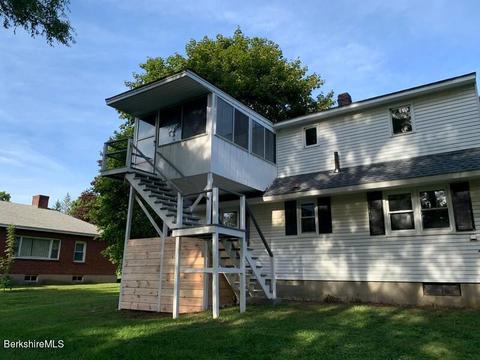 345 East St, Lee, MA 01238 photo 7