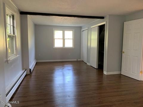 345 East St, Lee, MA 01238 photo 27