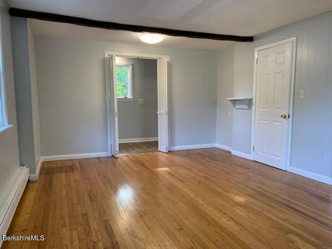 345 East St, Lee, MA 01238 photo 36