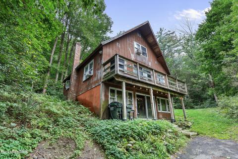 1240 Cape St, Lee, MA 01238 photo 1