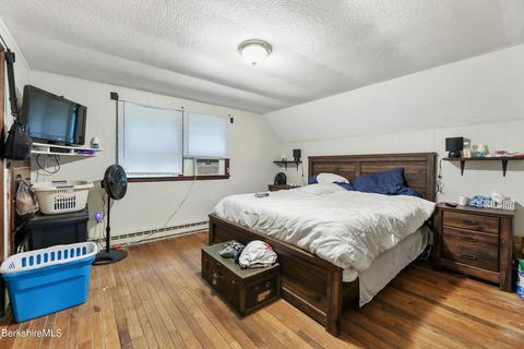 1240 Cape St, Lee, MA 01238 photo 16