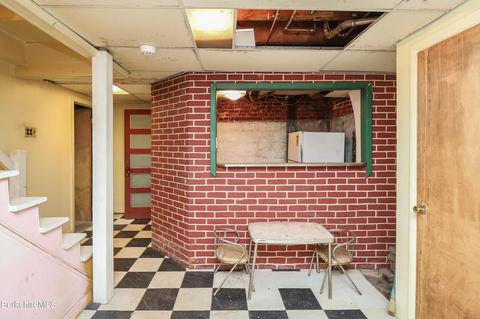 121 Bellevue Ave, Springfield, MA 01108 photo 69