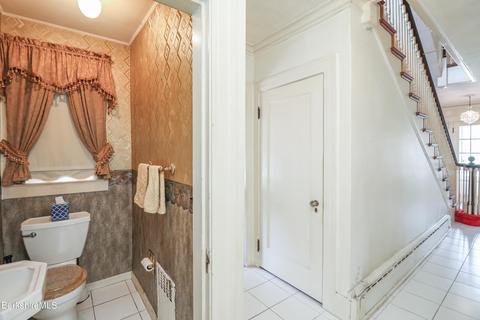 121 Bellevue Ave, Springfield, MA 01108 photo 26
