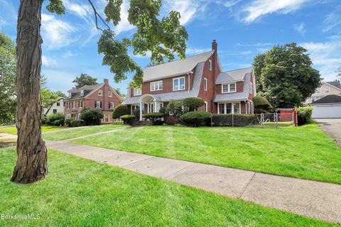121 Bellevue Ave, Springfield, MA 01108 photo 2