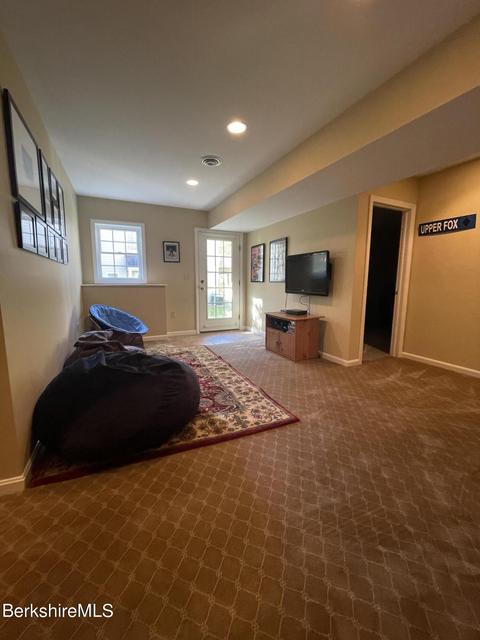 9201 Mountainside Dr, Hancock, MA 01237 photo 26