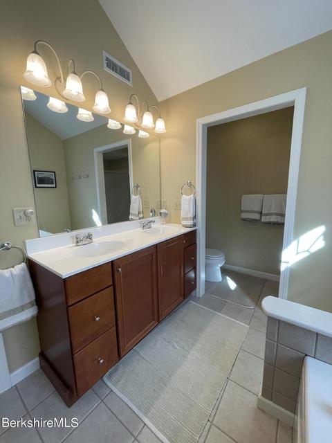 9201 Mountainside Dr, Hancock, MA 01237 photo 37