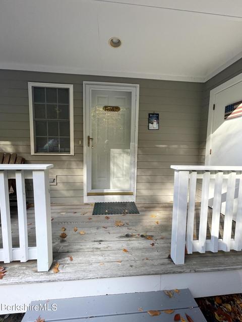 9201 Mountainside Dr, Hancock, MA 01237 photo 5