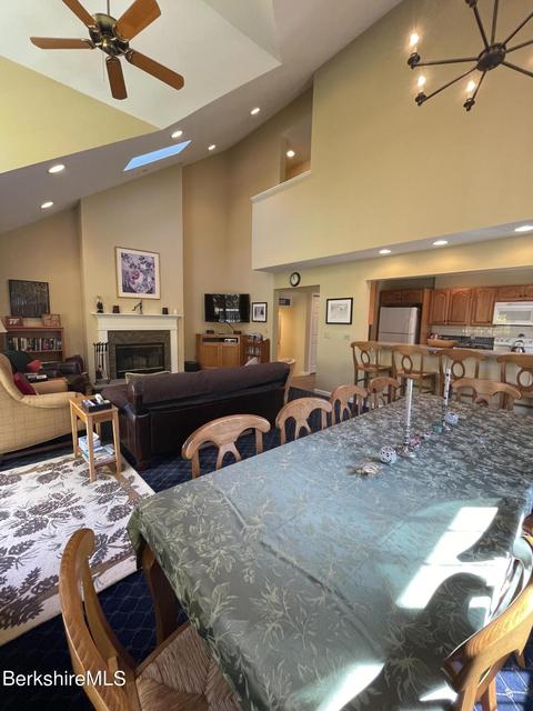 9201 Mountainside Dr, Hancock, MA 01237 photo 19