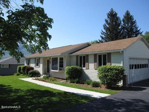 5 Dubis St, Adams, MA 01220 photo 1