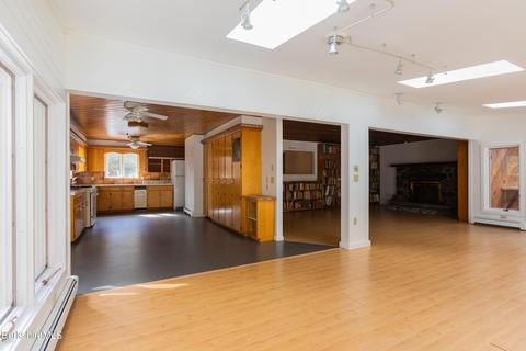 93 Hubbard St, Lenox, MA 01240 photo 12