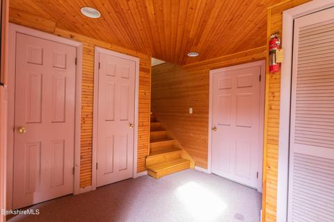 93 Hubbard St, Lenox, MA 01240 photo 6