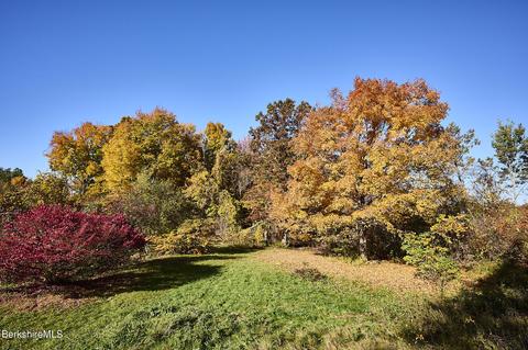 59 Arnold Rd, Pelham, MA 01002 photo 32