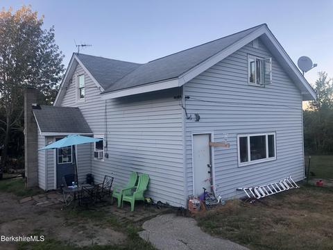 4 North Rd, Peru, MA 01235 photo 4
