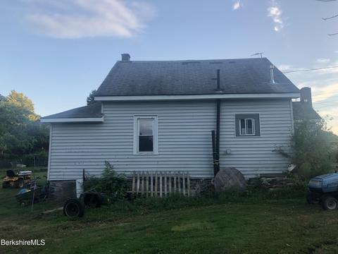 4 North Rd, Peru, MA 01235 photo 3