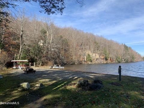 South Cove Dr, Becket, MA 01223