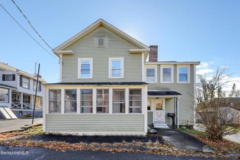 44 School St, Lee, MA 01238 photo 1