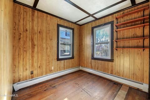 44 School St, Lee, MA 01238 photo 14