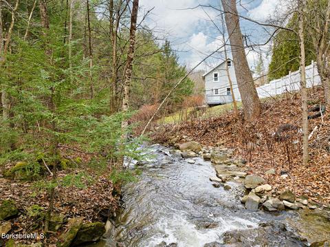 180 Forest St, Lee, MA 01238 photo 1