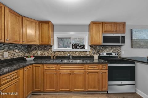 180 Forest St, Lee, MA 01238 photo 34