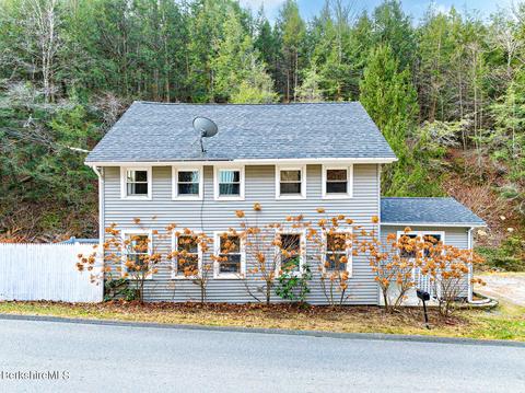 180 Forest St, Lee, MA 01238 photo 2