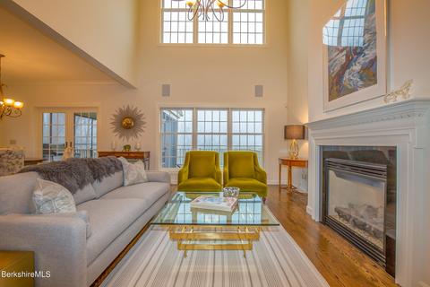 21 Highcrest Rd, Lenox, MA 01240 photo 6