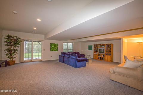 21 Highcrest Rd, Lenox, MA 01240 photo 52