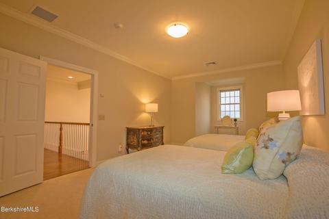 21 Highcrest Rd, Lenox, MA 01240 photo 32