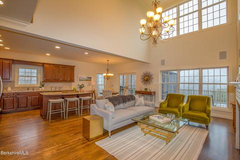 21 Highcrest Rd, Lenox, MA 01240 photo 7