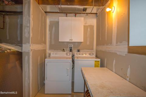 21 Highcrest Rd, Lenox, MA 01240 photo 62