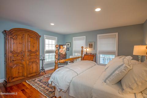 151 Fox Run, Lee, MA 01238 photo 5