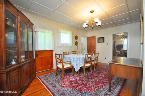 214 High St, Lee, MA 01238 photo 5
