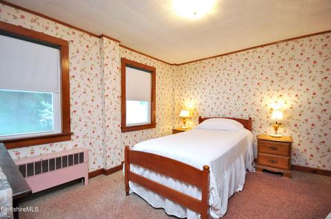 214 High St, Lee, MA 01238 photo 11